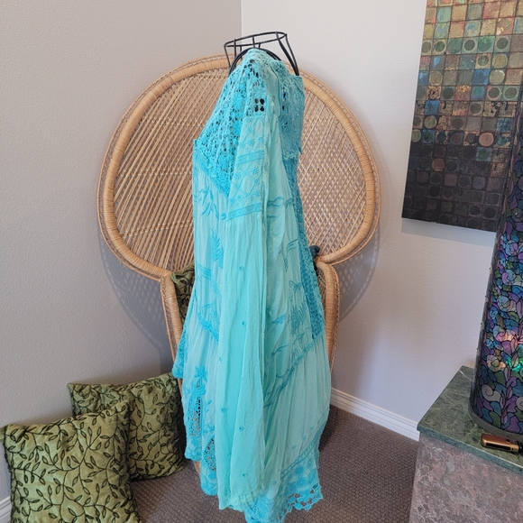 Johnny Was asymmetrical patchwork top - Picture 3 of 6